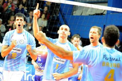 Bolívar se subió a lo más alto de la tabla