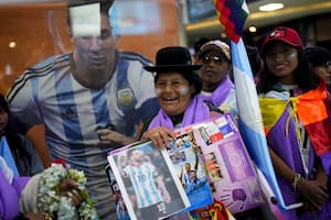 Los dos argentinos que quieren ganarle a Argentina... y los bolivianos que hinchan por la selección
