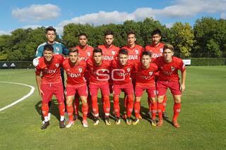 River sufre con el arco hasta en la reserva: mirá el error de Enrique Bologna