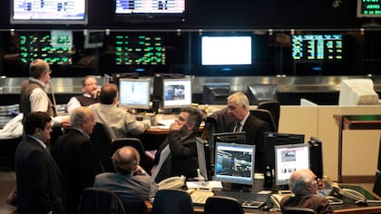 Los papeles de la petrolera estatal YPF cayeron un 7,2% en Wall Street