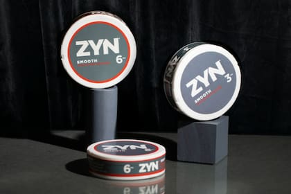 La evaluación realizada por la agencia gubernamental determinó que estas bolsitas de nicotina contienen una menor cantidad de componentes nocivos en comparación con los cigarrillos y los productos de tabaco sin humo (Zyn)