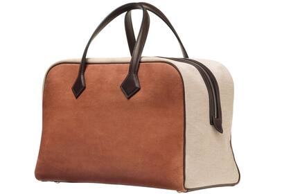 Bolso Hermès, que utiliza como material base el micelio (hongos)