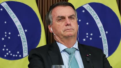 Bolsonaro objetó los reclamos de Pfizer, pero en lo referido a su responsabilidad en los efectos adversos