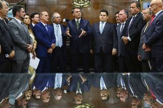 Bolsonaro lanzó un audaz plan para achicar el tamaño del Estado