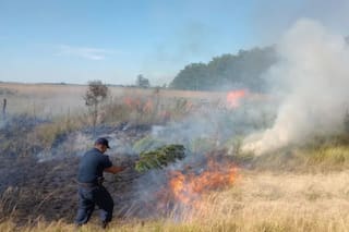 Comenzaron los primeros incendios y advierten por un riesgo extremo de fuego