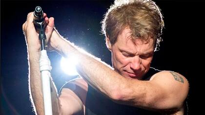 Bon Jovi acortó uno de sus shows por los problemas de garganta de su cantante, Jon Bon Jovi