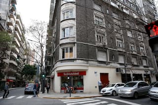 Confirman procesamientos y piden ampliar la investigación de las entregas de dinero en lo de Cristina Kirchner