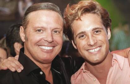 Boneta, con Luis Miguel, una imagen que el actor subió a su Instagram el día del capítulo final