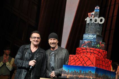 Bono y The Edge, presentes en la celebración de las 1000 funciones de Spider-Man Turn Off The Dark 