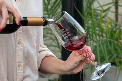 Bonvivir es el club de vinos más grande del país, que además tiene una exclusiva tienda online. / Beber con moderación, prohibida su venta a menores de 18 años.