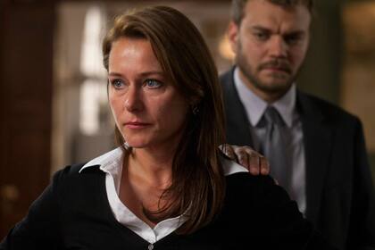 La cambiante relación entre Nyborg y su asesor político, Kasper Juul (Pilou Asbaek) es uno de los grandes atractivos de Borgen