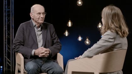 Boris Cyrulnik es uno de los psiquiatras y neurólogos franceses más reconocidos del mundo