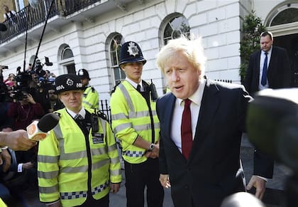 Boris Johnson, uno de los ganadores de la jornada, ayer, en su casa de Londres