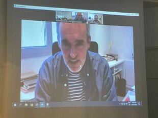 Borja Echevarría, Director Adjunto de El País (España) en una clase especial por videoconferencia