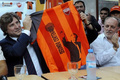 Boudou asistió ayer a la presentación de la camiseta