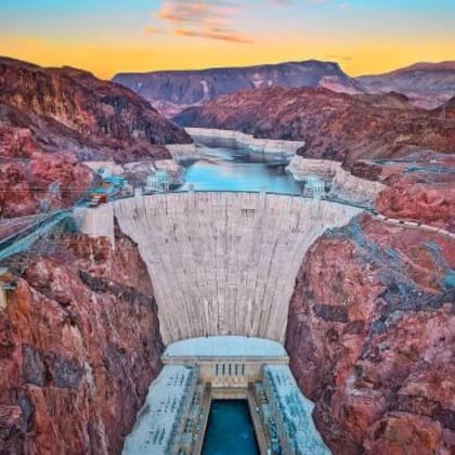 Boulder City es una de las comunidades más seguras de Nevada (visitbouldercity)