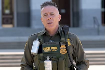 Bovino advirtió que no hay ningún lugar santuario en Chicago