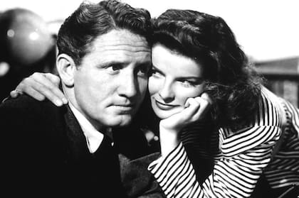 Bowers proveía sus servicios a Spencer Tracy y Katharine Hepburn, una pareja rutilante que, según él, "fue un cuento de hadas inexistente"