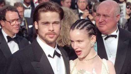 Brad Pitt con Juliette Lewis en los Oscar