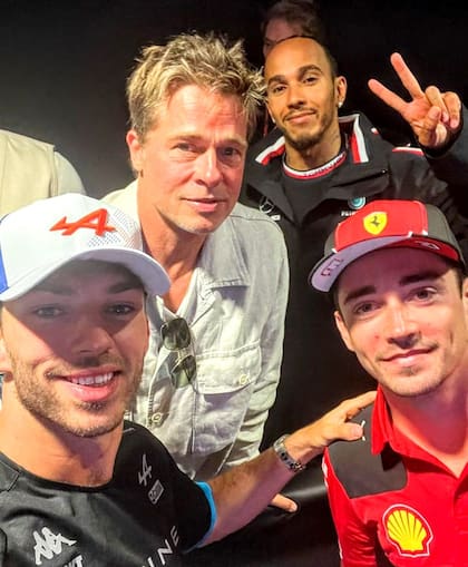 Brad Pitt con Pierre Gasly, Lewis Hamilton y Charles Leclerc