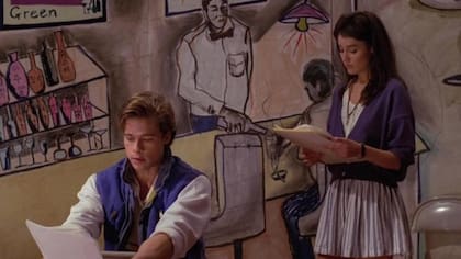 Brad Pitt y Jill Schoelen cuando se enamoraron (Foto: captura Cutting Class)