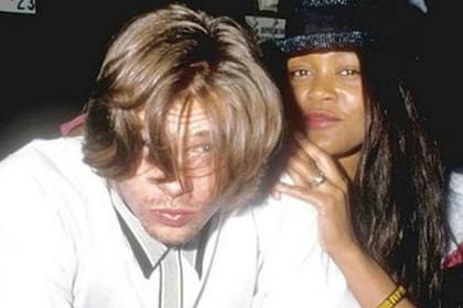 Brad y la ex de Mike