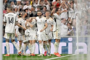 Real Madrid goleó y espera una "ayuda" para ser campeón: qué necesita para quedarse hoy con la liga