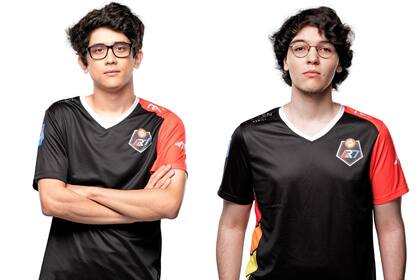 Brandon "Josedodo" Villegas y Facundo "Shadow" Cuello, de Rainbow 7