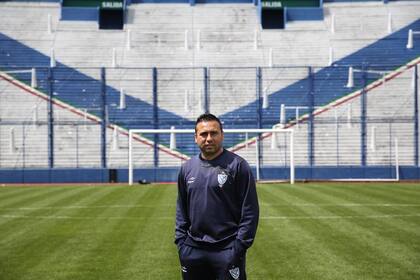 Bravo jugó dos años en la primera de Vélez y se retiró por un problema cardiaco