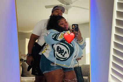 Brenay cambiió su apellido a "Montague" en su cuenta de Facebook