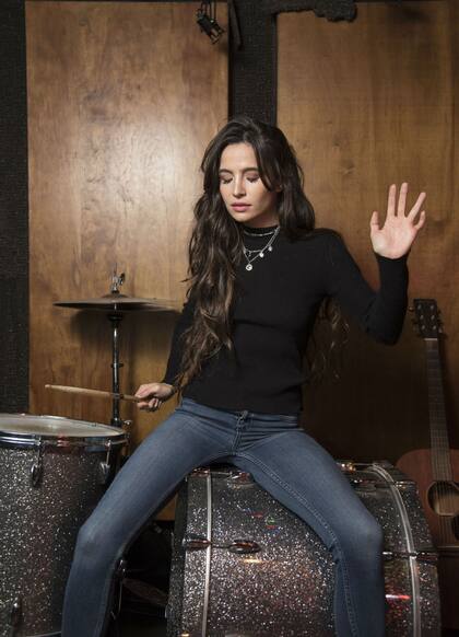 La actriz presentó su disco en el estudio Unísono de la familia Cerati