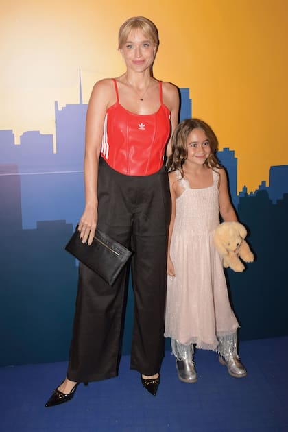 Brenda Gandini y
su hija Alfonsina