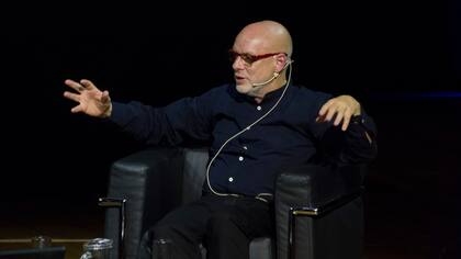 Brian Eno, en la charla que compartió con el público en el CCK