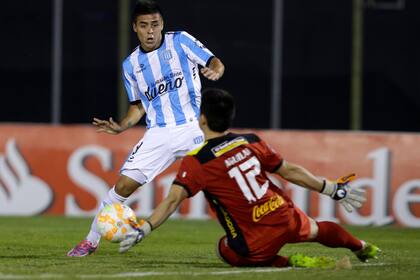 Brian Fernández, durante un partido de 2015 frente a Guaraní, de Paraguay