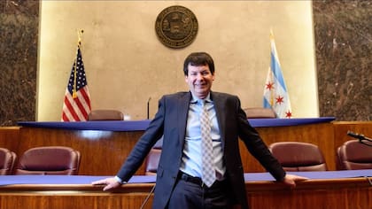 Brian Hopkins, el ideólogo de los toque de queda instantánenos