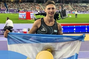 Brian Impellizeri, ganador de la medalla dorada en los Juegos Paralímpicos París 204 en salto en largo categoría T37