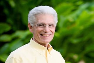 Brian Weiss: “La gente aparece en nuestras vidas para enseñarnos lecciones que hay que aprender”