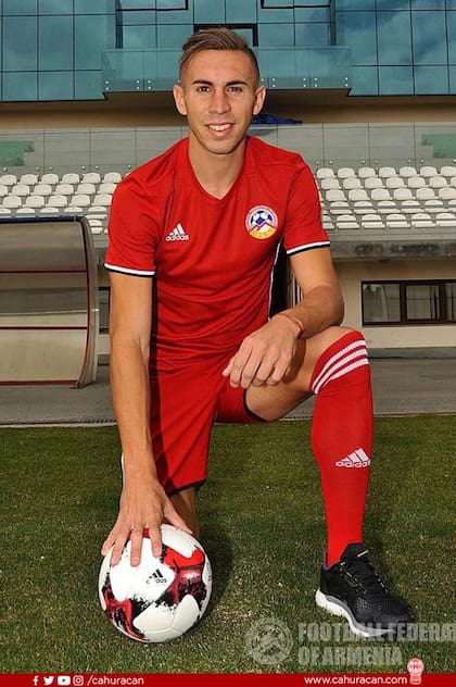 Briasco ya se puso la camiseta de Armenia