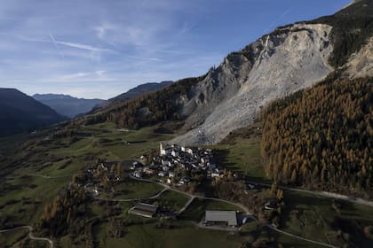 Brienz, este pueblo de Suiza, ya tuvo una evacuación similar el año pasado