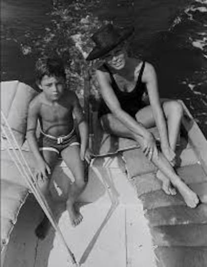 Brigitte Bardot y su hijo Nicolas (Getty Images)