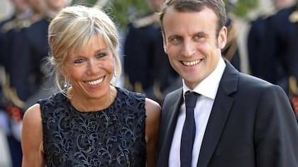 Brigitte y Emmanuel Macron, la pareja presidencial de Francia