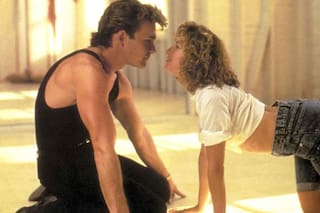 Brilló en un éxito de los 80, posó en traje de baño y sorprendió al mostrar cómo luce a los 65 años