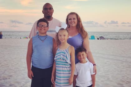 Brittany Reed iba pasó con sus tres niños por el McDonalds luego de su entrenamiento de fútbol y pidió el menú para ellos antes de descubrir que no tenía su billetera