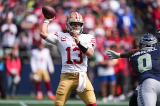 Brock Purdy podría perderse varias semanas por lesión en dedo de un pie