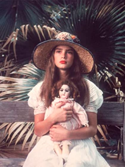 Brooke Shields en una escena del controvertido film Niña bonita, que la lanzó a la fama