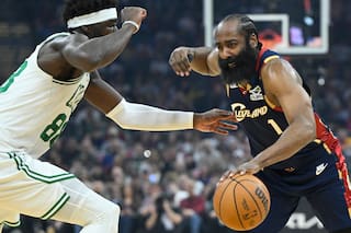 Brown suma 23 puntos, 9 rebotes y 8 asistencias en triunfo de Celtics 109-98 ante Cavaliers