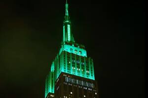 "Broxonaro", una de las palabras usadas por los activistas en la protesta contra Jair Bolsonaro en el Empire State