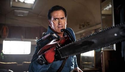 Bruce Campbell es Ash