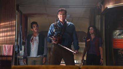 Bruce Campbell vuelve a ser Ash en esta nueva serie