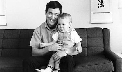 Bruce Lee murió a los 32 años cuando su hijo Brandon tenía solo ocho